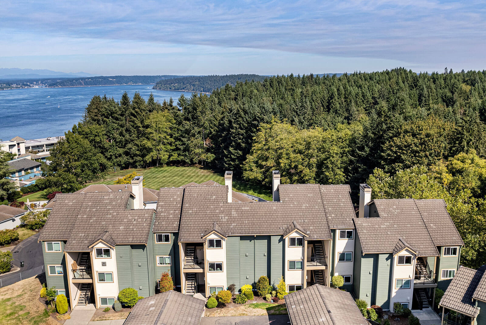 Gold Pointe offers resort-like amenities and views of the Tacoma Narrows