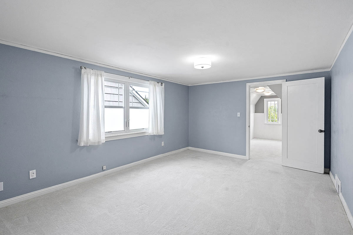 One of two upstairs bedrooms