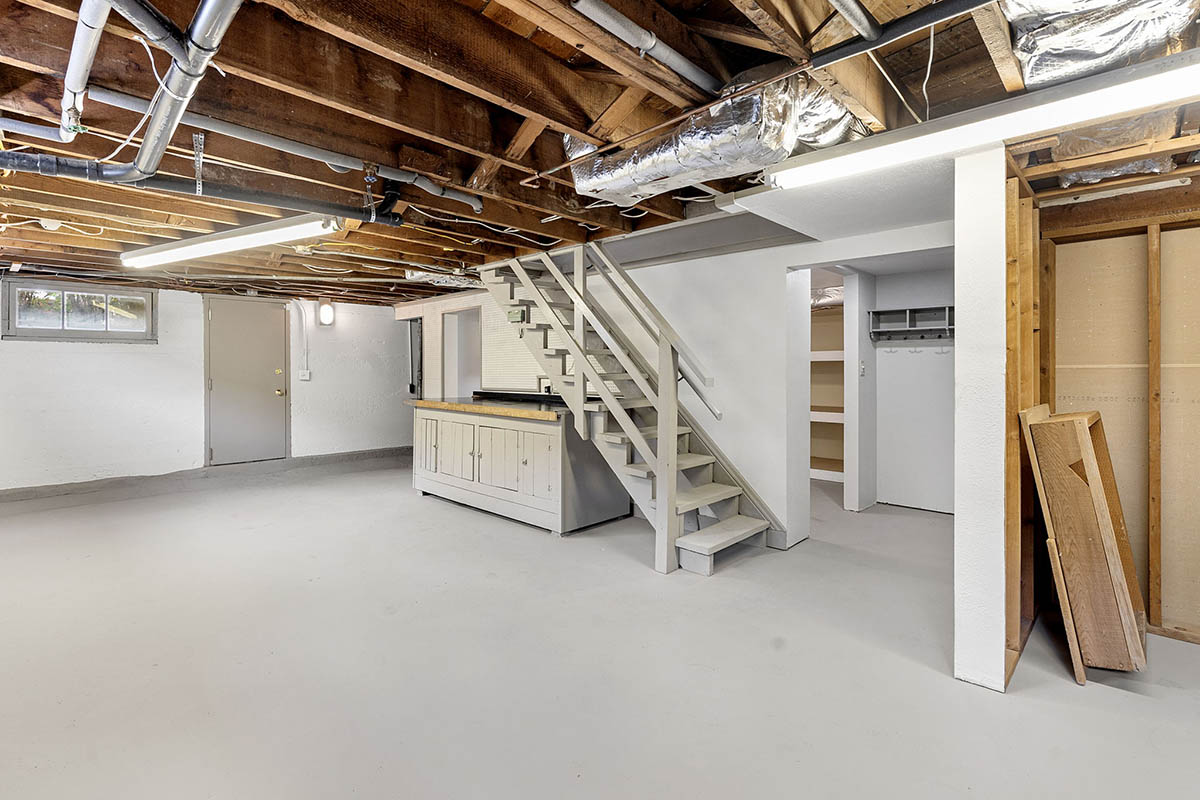 Unfinished basement offers opportunity for expanded living space