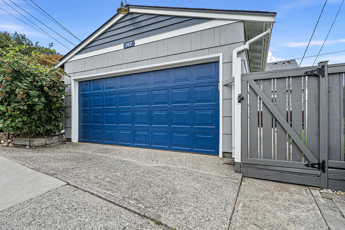 Two car garage off the alley