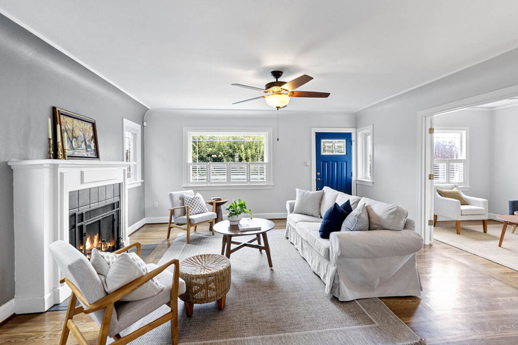 Living room with coved ceiling and gas fireplace