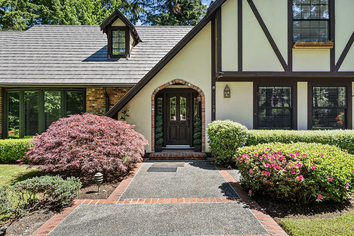 Covered front entry