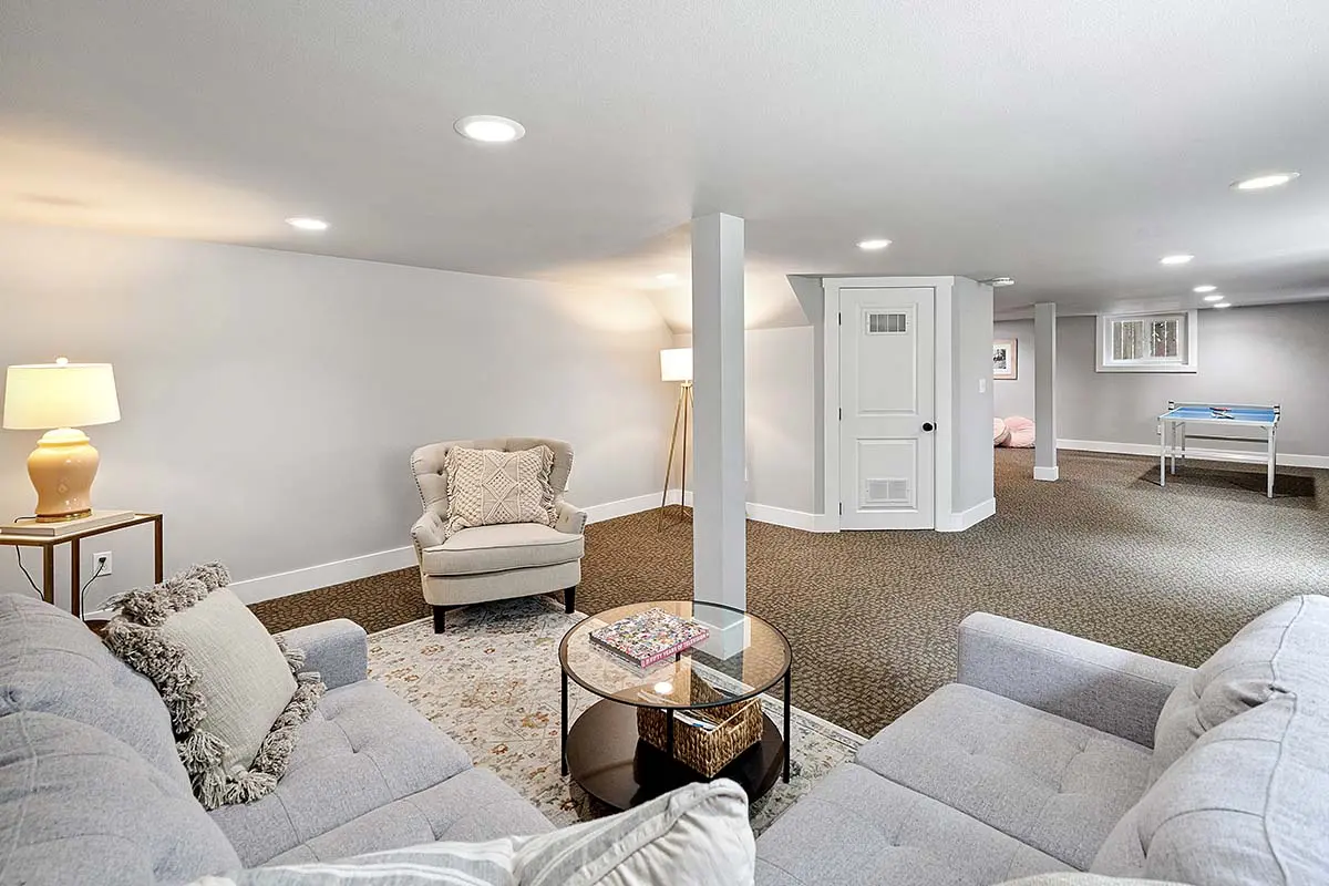Spacious family room